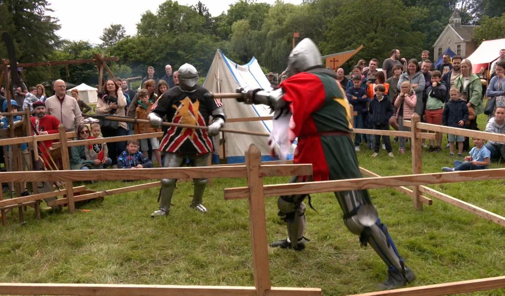 Le Moyen âge au fil de l'épée