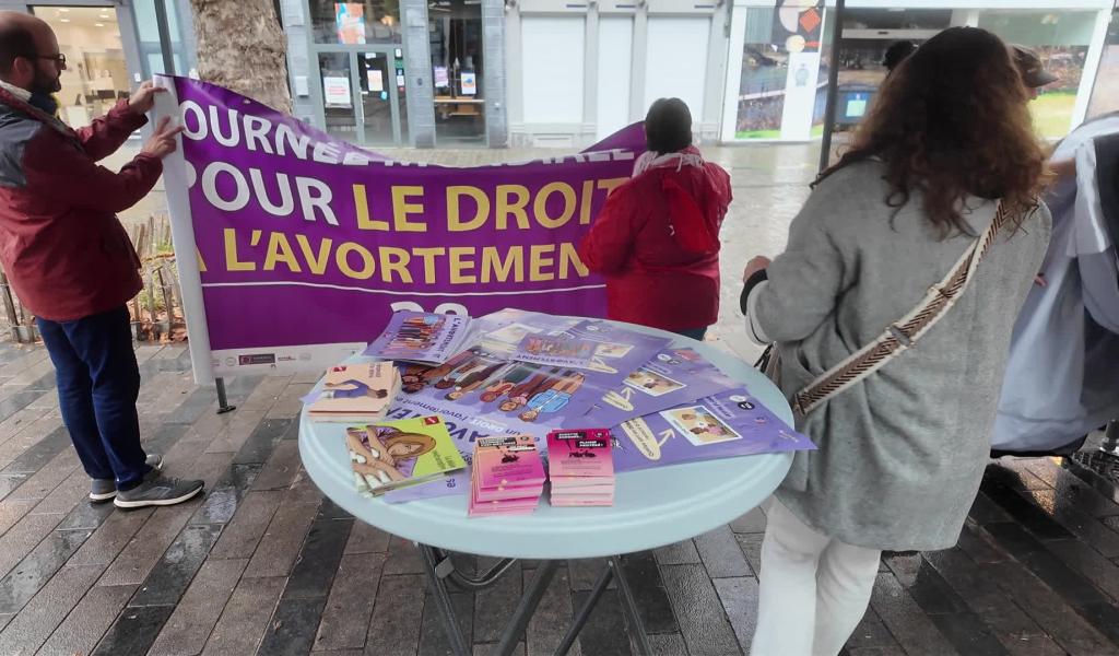 Stand de sensibilisation dans le cadre des journées mondiales de la contraception et de l’avortement à Verviers