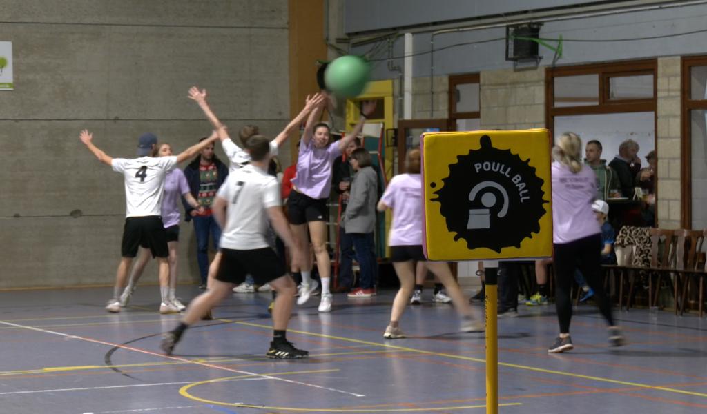 Le Poull Ball: 15 ans de sport pour tous et de fair-play