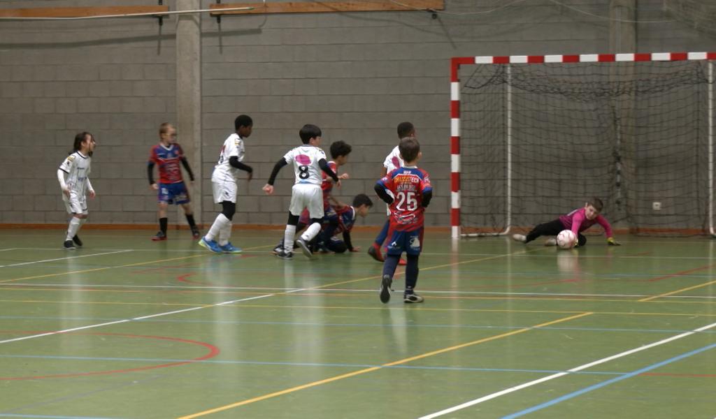 Près de 470 jeunes au tournoi de foot en salle de Stembert : "On veut se refaire un nom"