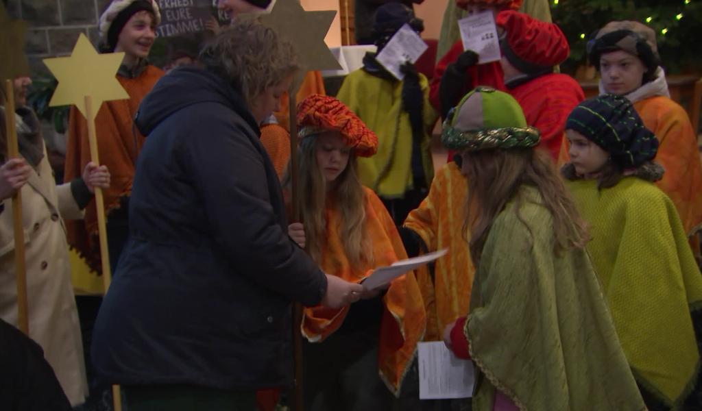 Les chanteurs à l'étoile perpétuent la tradition à Weywertz