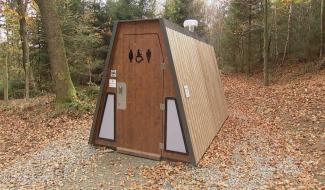 Une première toilette biologique installée au lac de Bütgenbach