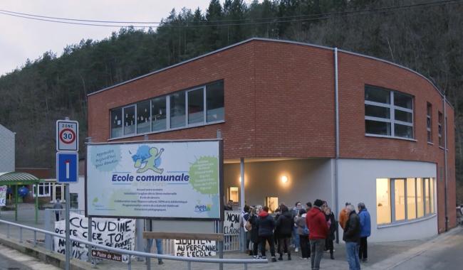 La directrice décriée de l'école communale de Trois-Ponts devrait bien faire son retour !