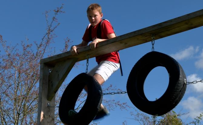 Warriors Quest à Montzen, une course d'obstacles pas piquée des vers