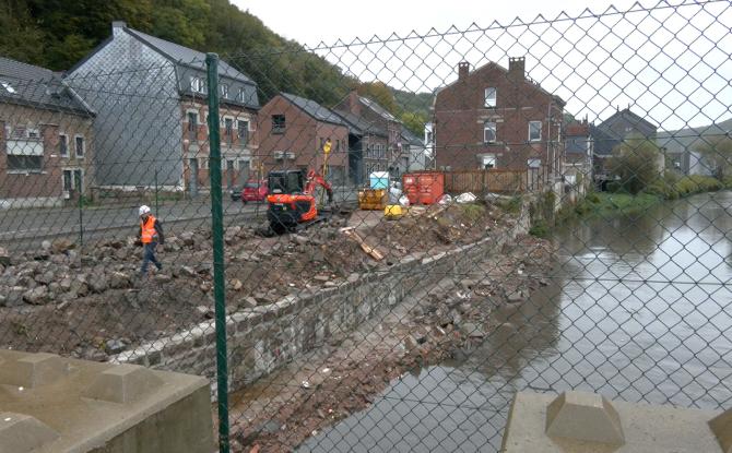 Dépression Kirk : 8 chantiers de réfection des berges de la Hoëgne et de la Vesdre à l'arrêt