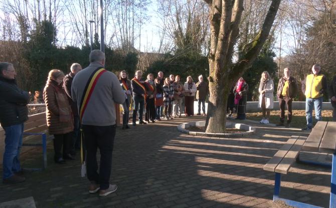 La Place du Haut-Vinâve à Jalhay a d'abord été imaginée par les citoyens