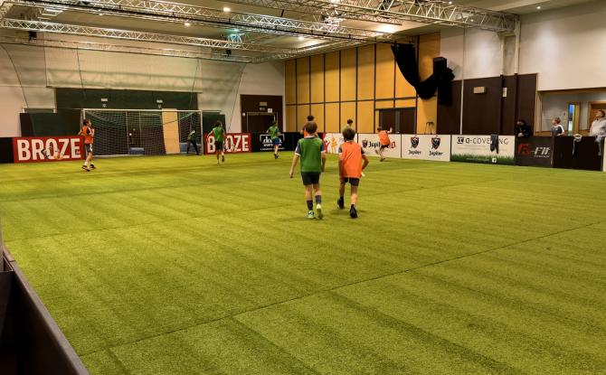 Waimes: un 1er tournoi de foot indoor dans la salle Oberbayern!